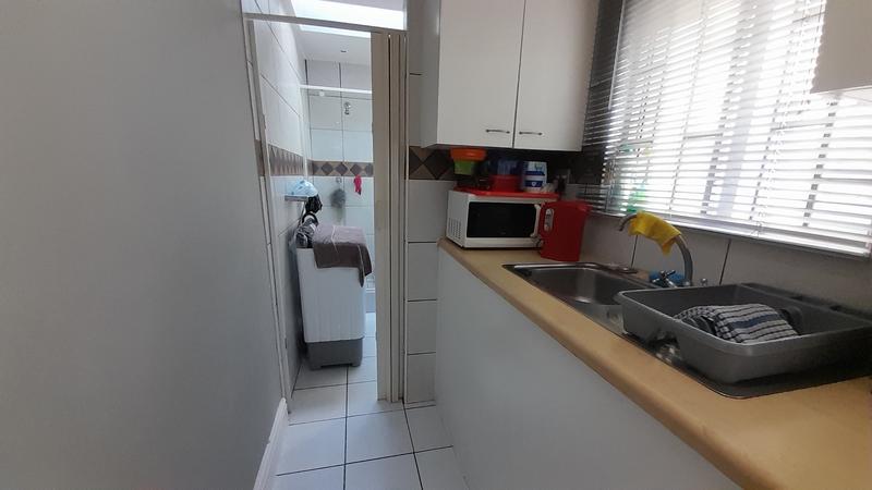 To Let 0 Bedroom Property for Rent in Green Point Western Cape